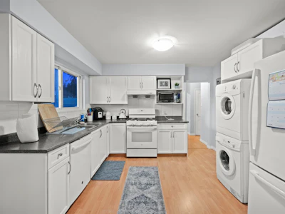3949 Sefton Street - 5