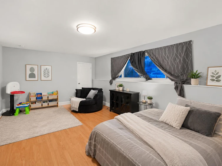 3949 Sefton Street, Port Coquitlam, BC, V3B 3S2 - 9