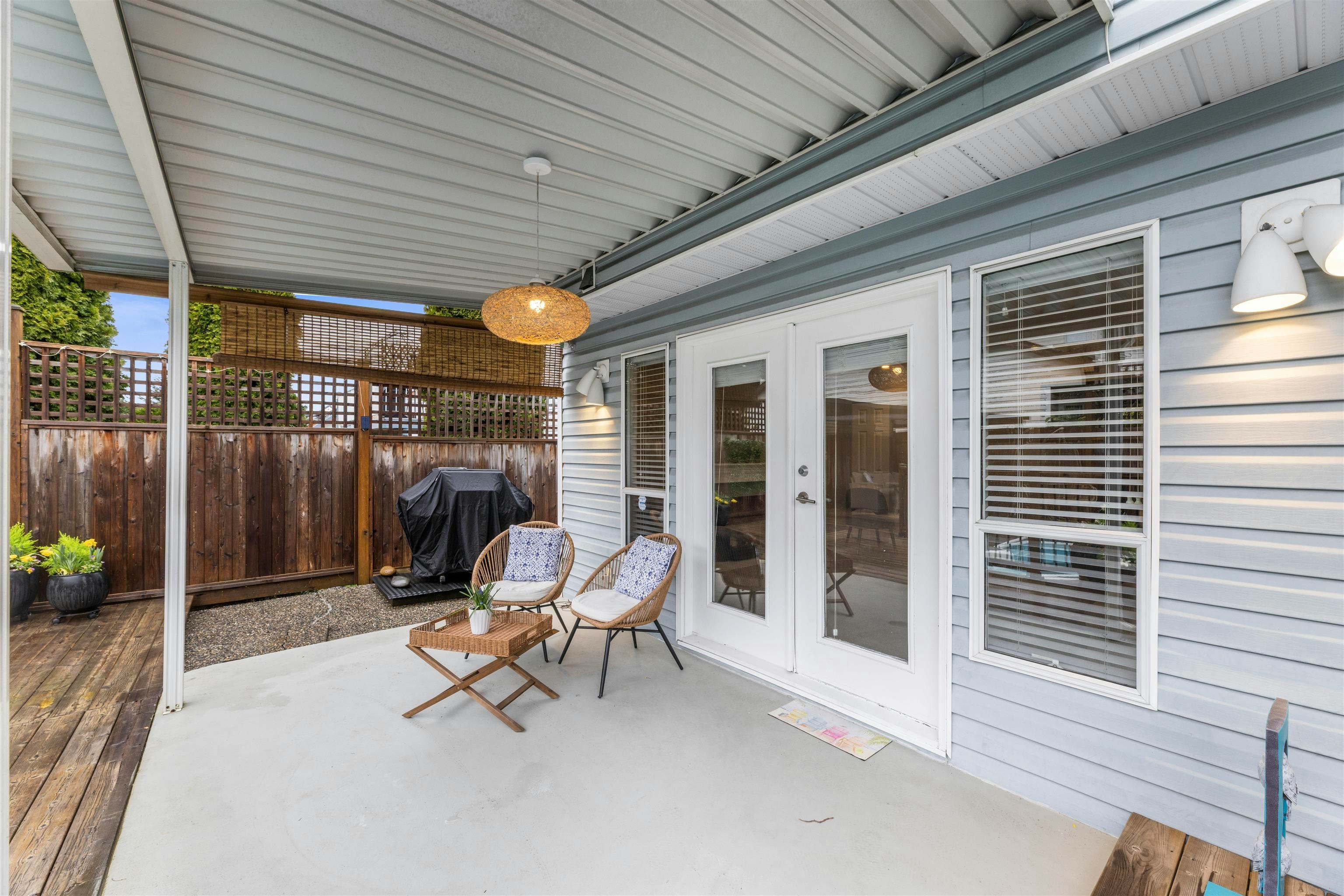 23390 123 Avenue, Maple Ridge, BC, V2X 0P7 - 14