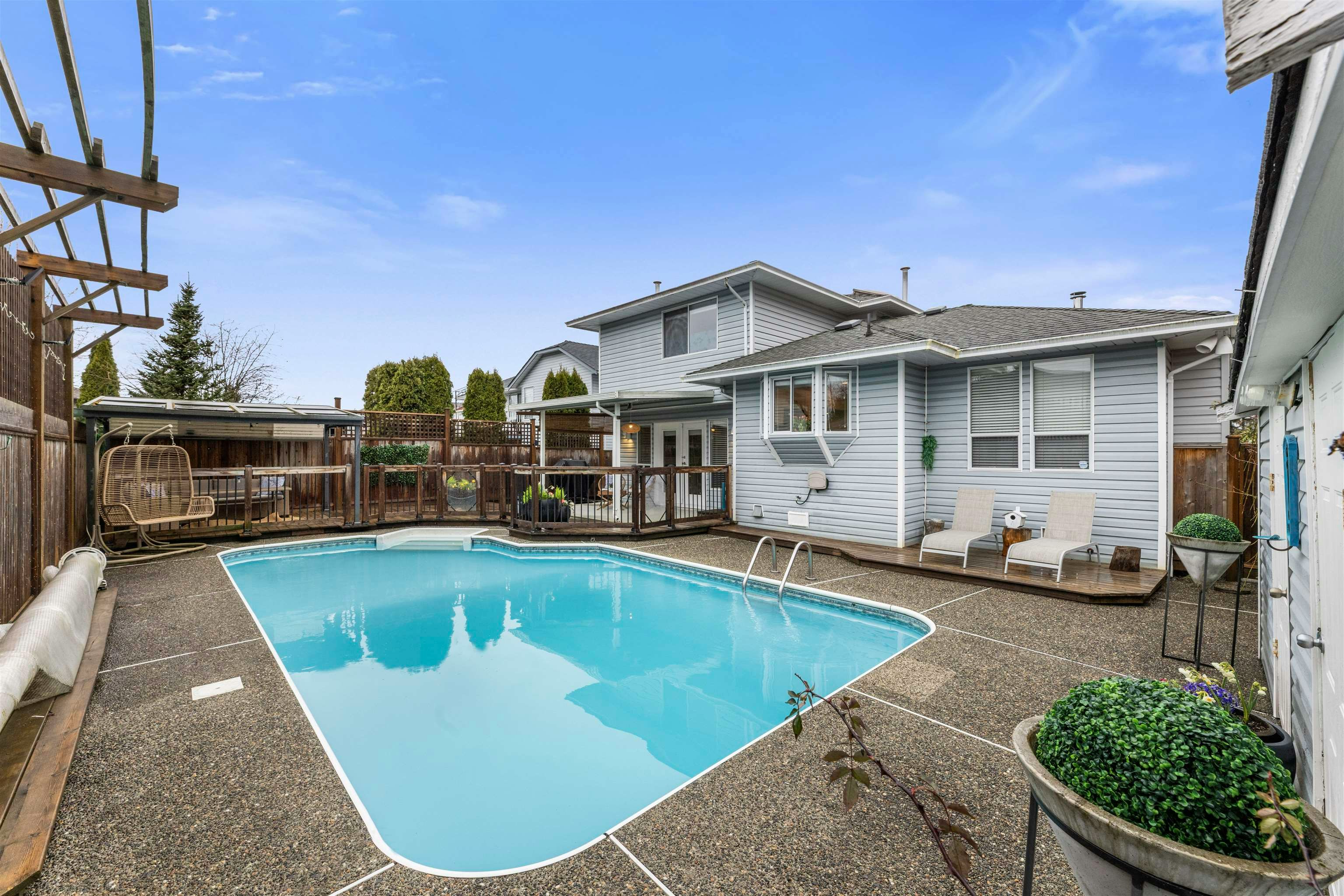 23390 123 Avenue, Maple Ridge, BC, V2X 0P7 - 29