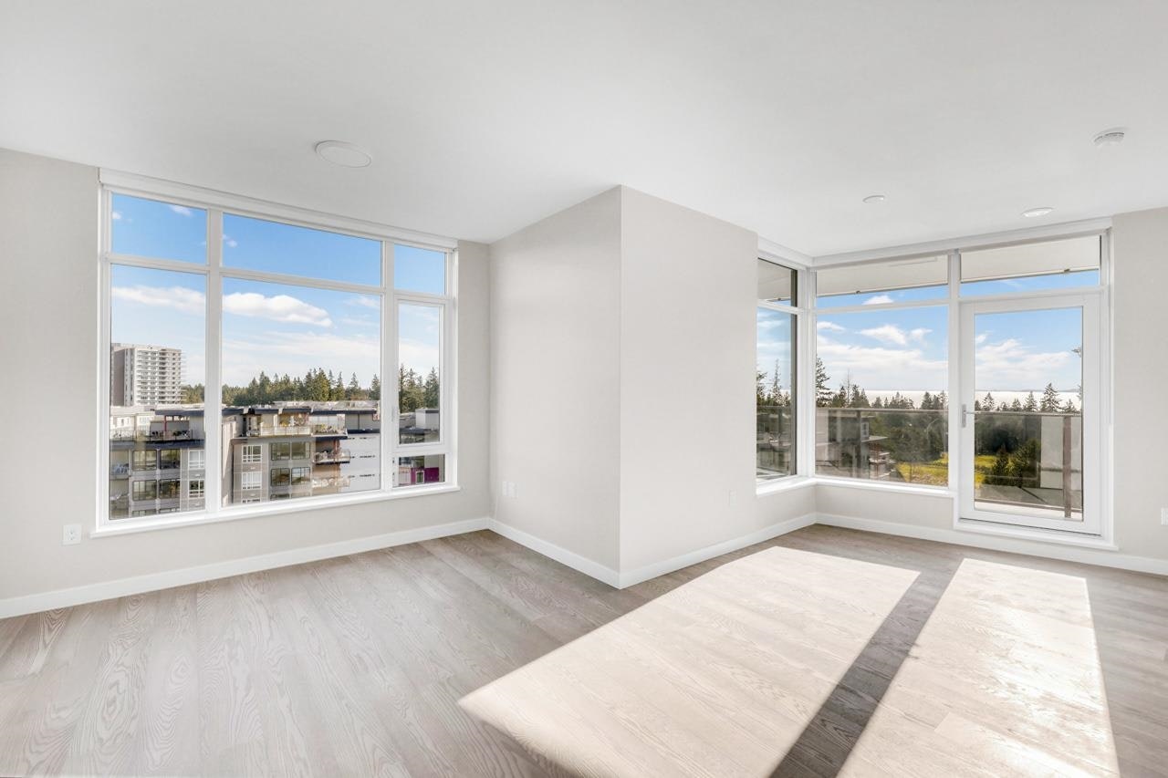 802-6138 Birney Avenue - 2