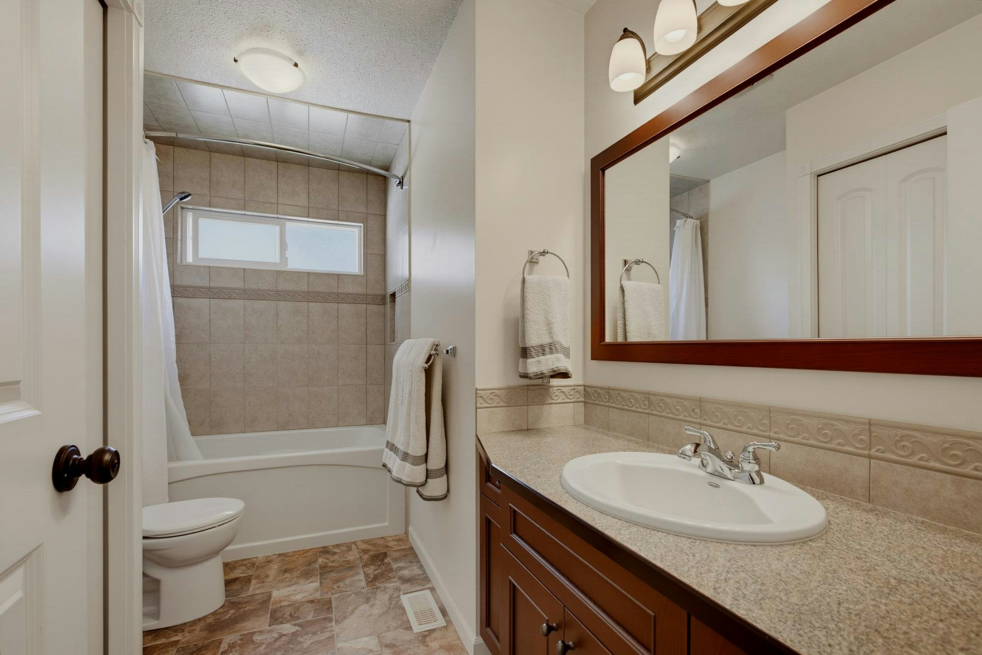 25126 58 Avenue, Langley, BC, V4W 1G8 - 24