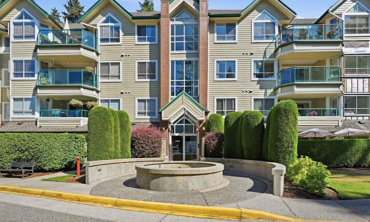 301-3680 Banff Court