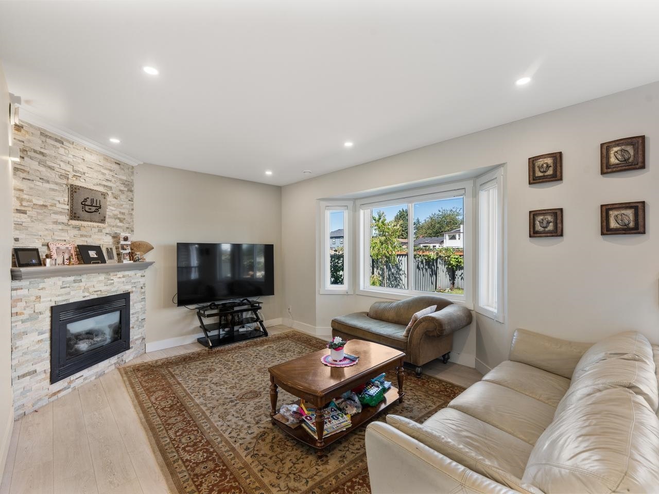 15271 95 Avenue, Surrey, BC, V3R 9C5 - 6