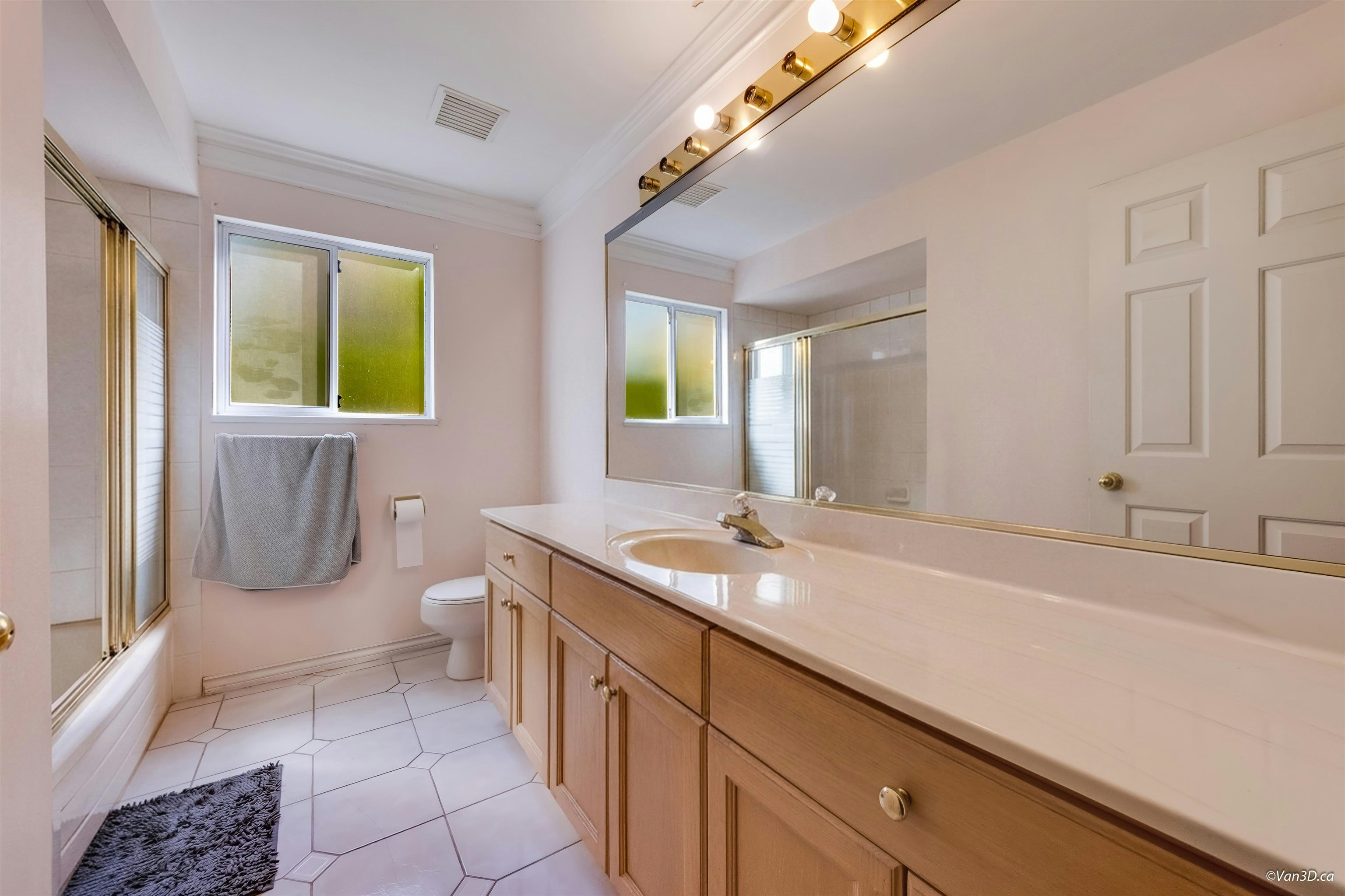 7038 Bridge Street, Richmond, BC, V6Y 2S7 - 35