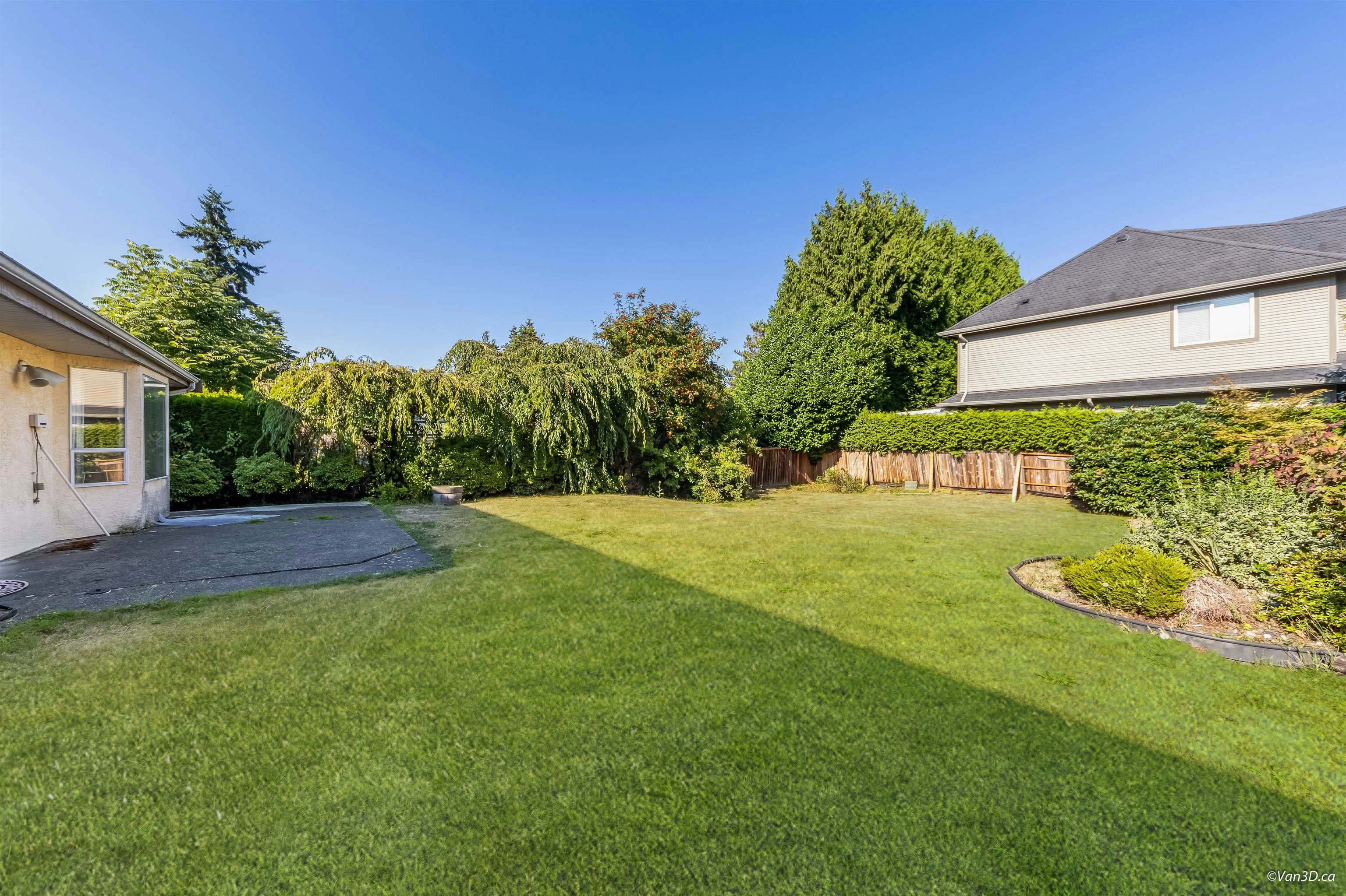 7038 Bridge Street, Richmond, BC, V6Y 2S7 - 38