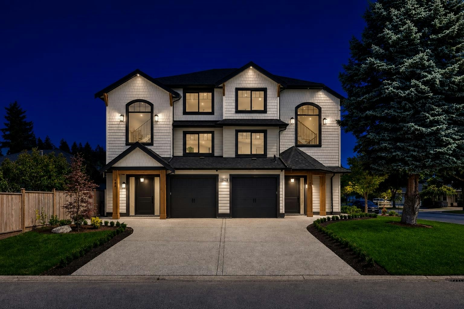 101-1948 143 Street, Surrey, BC, V4A 7Z2