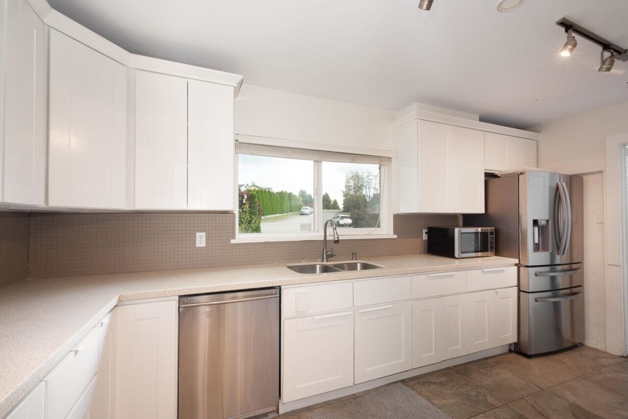 8240 Manson Drive, Burnaby, BC, V5A 2C2 - 19
