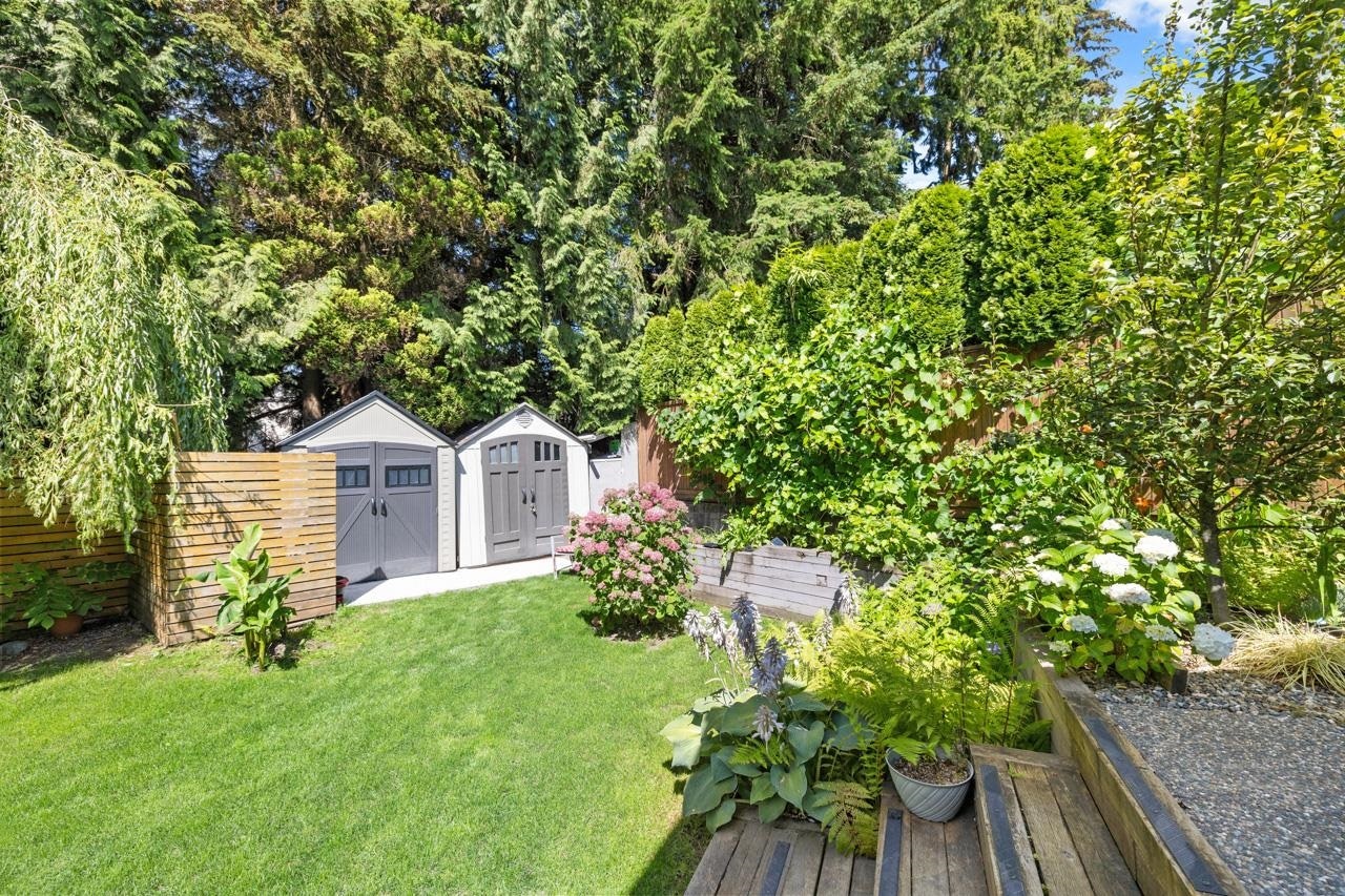 8240 Manson Drive, Burnaby, BC, V5A 2C2 - 10