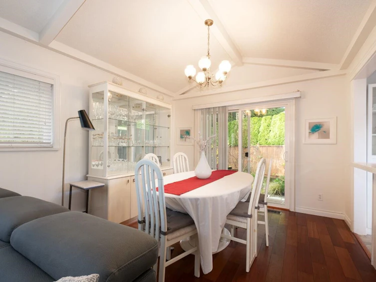 8240 Manson Drive, Burnaby, BC, V5A 2C2 - 15