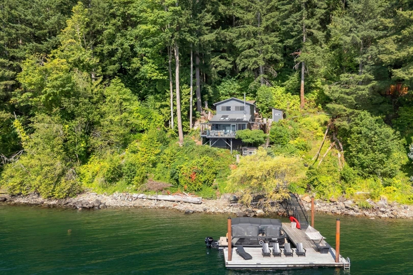 BLK C-DL 355 Cascade Bay, Harrison Hot Springs, BC, V0M 1K0