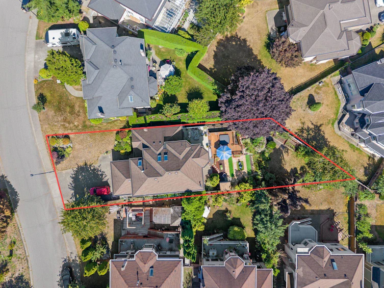 16614 Cherryhill Crescent, Surrey, BC, V2W 0A8 - 2