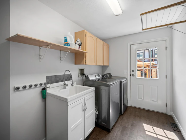 16614 Cherryhill Crescent, Surrey, BC, V2W 0A8 - 14