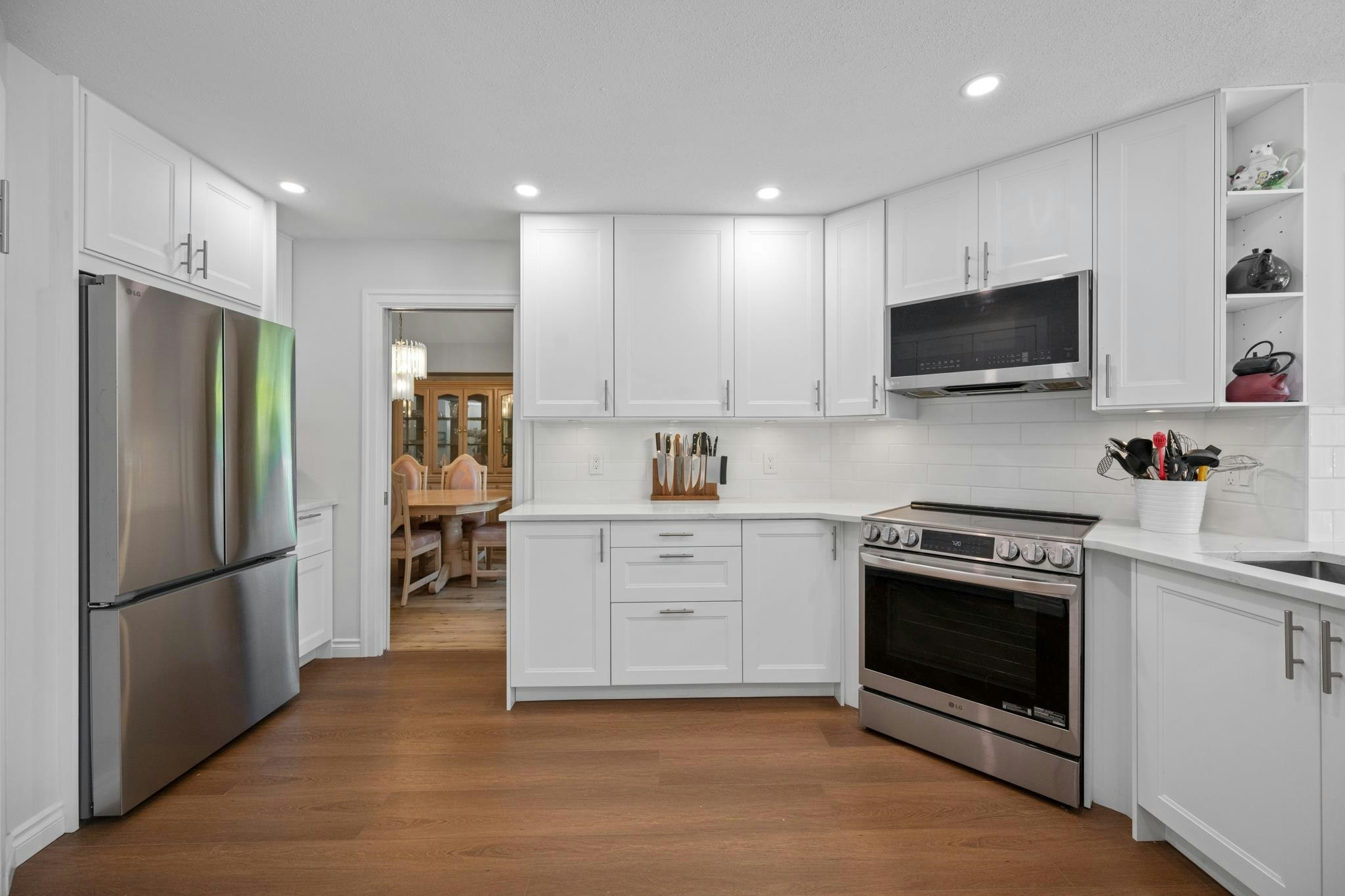 16614 Cherryhill Crescent, Surrey, BC, V2W 0A8 - 7