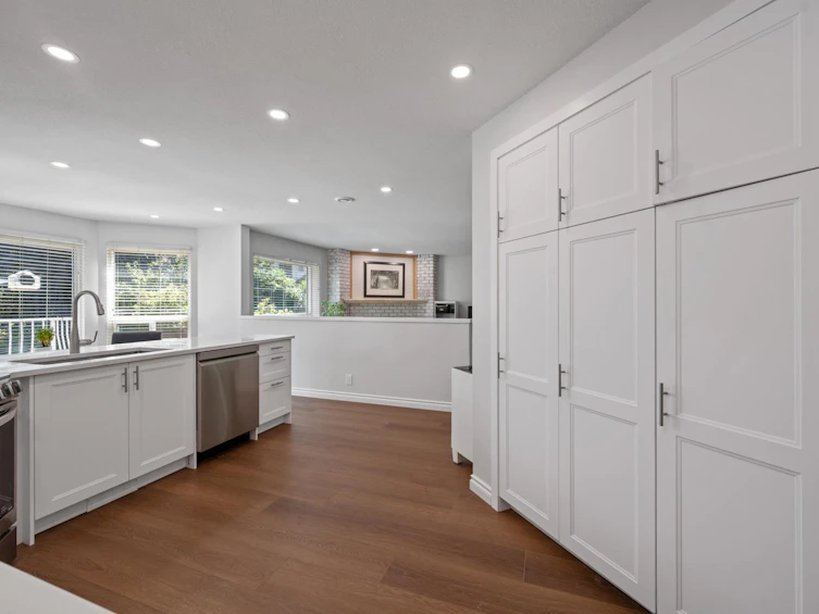 16614 Cherryhill Crescent, Surrey, BC, V2W 0A8 - 8