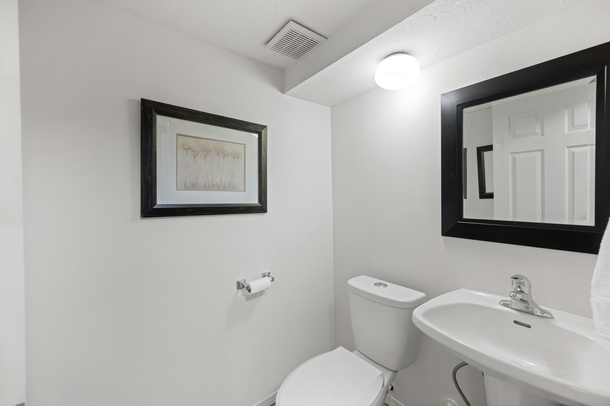 16614 Cherryhill Crescent, Surrey, BC, V2W 0A8 - 31