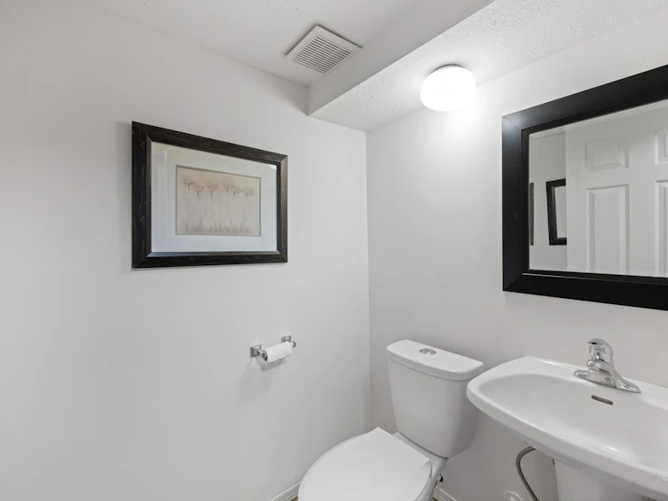 16614 Cherryhill Crescent, Surrey, BC, V2W 0A8 - 31