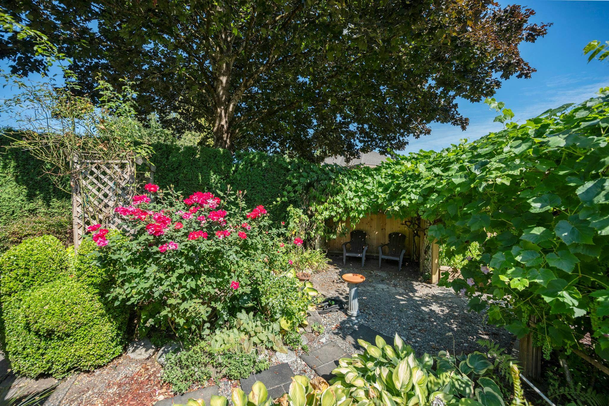 16614 Cherryhill Crescent, Surrey, BC, V2W 0A8 - 40