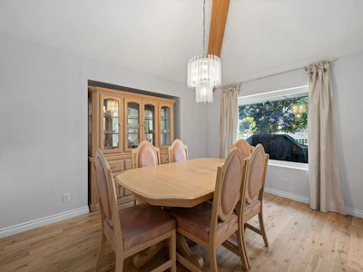 16614 Cherryhill Crescent - 5