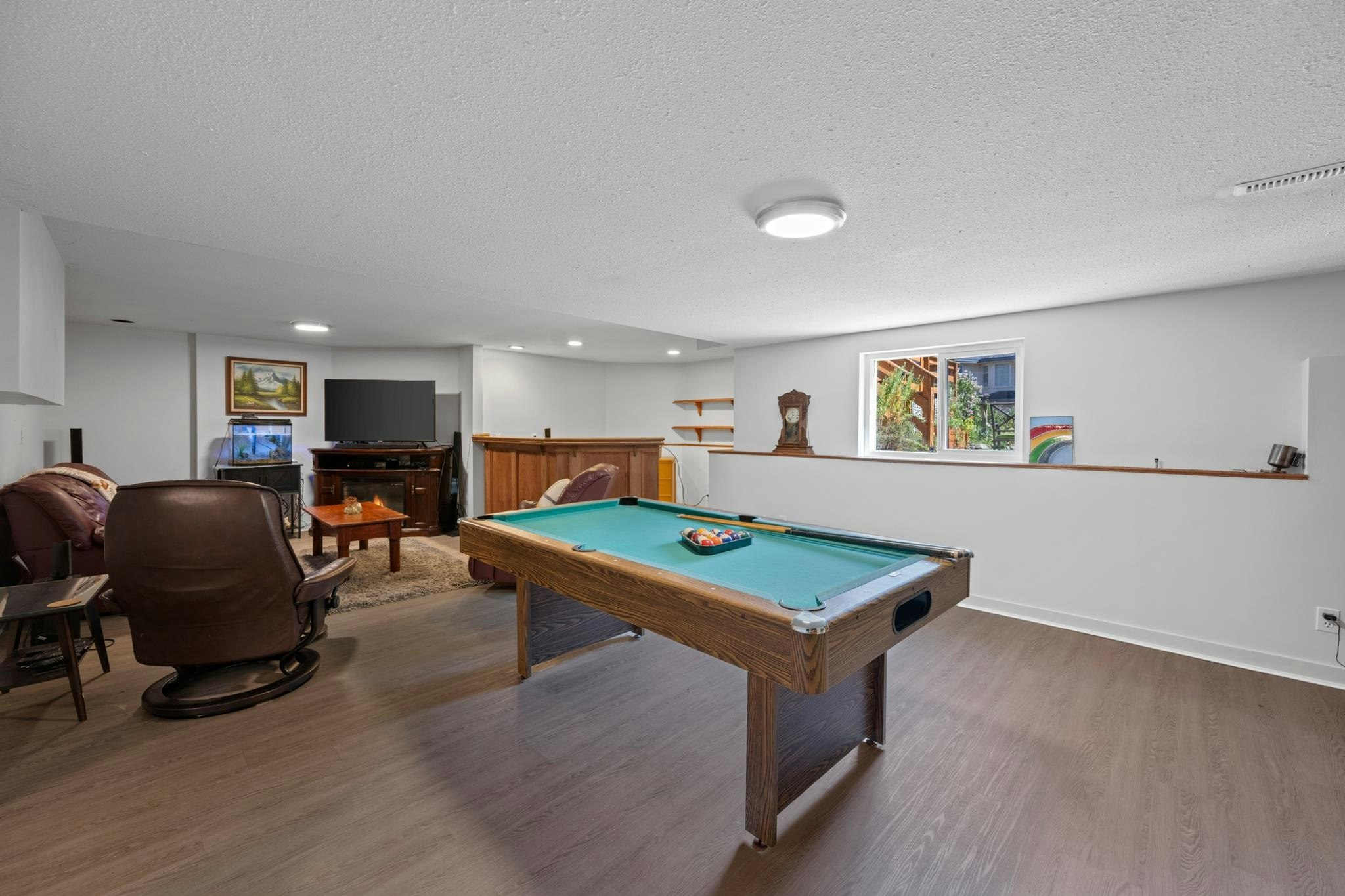 16614 Cherryhill Crescent, Surrey, BC, V2W 0A8 - 30