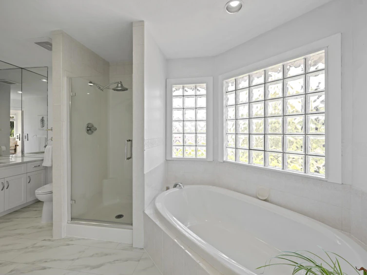 16614 Cherryhill Crescent, Surrey, BC, V2W 0A8 - 21