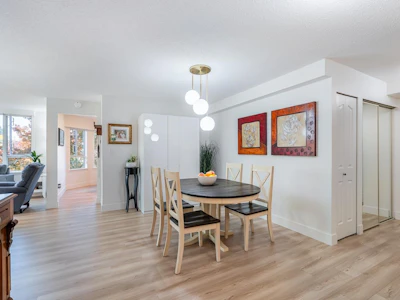201-3150 Gladwin Road - 4