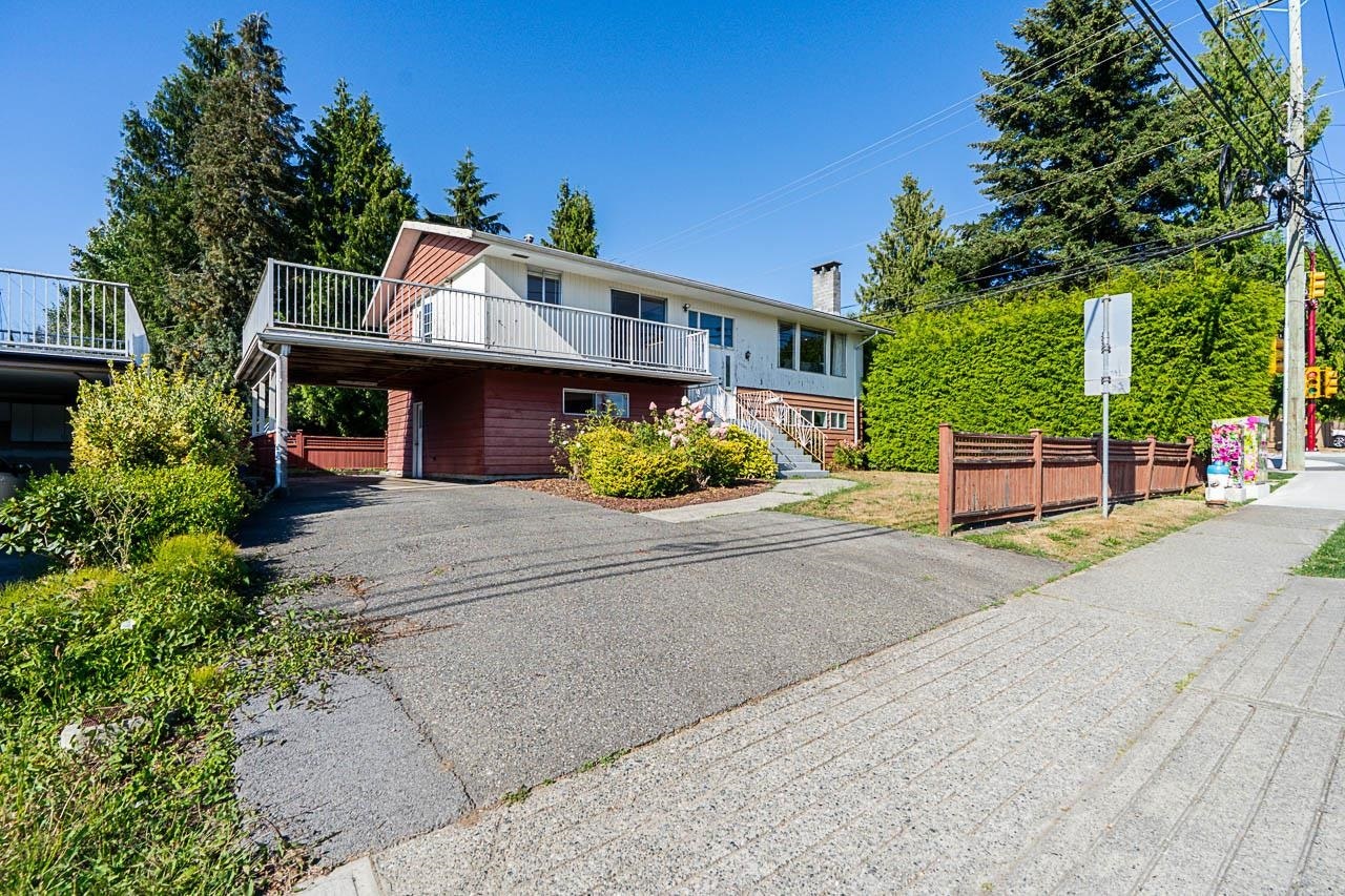 11595 75a Avenue, Delta, BC, V4C 1H9