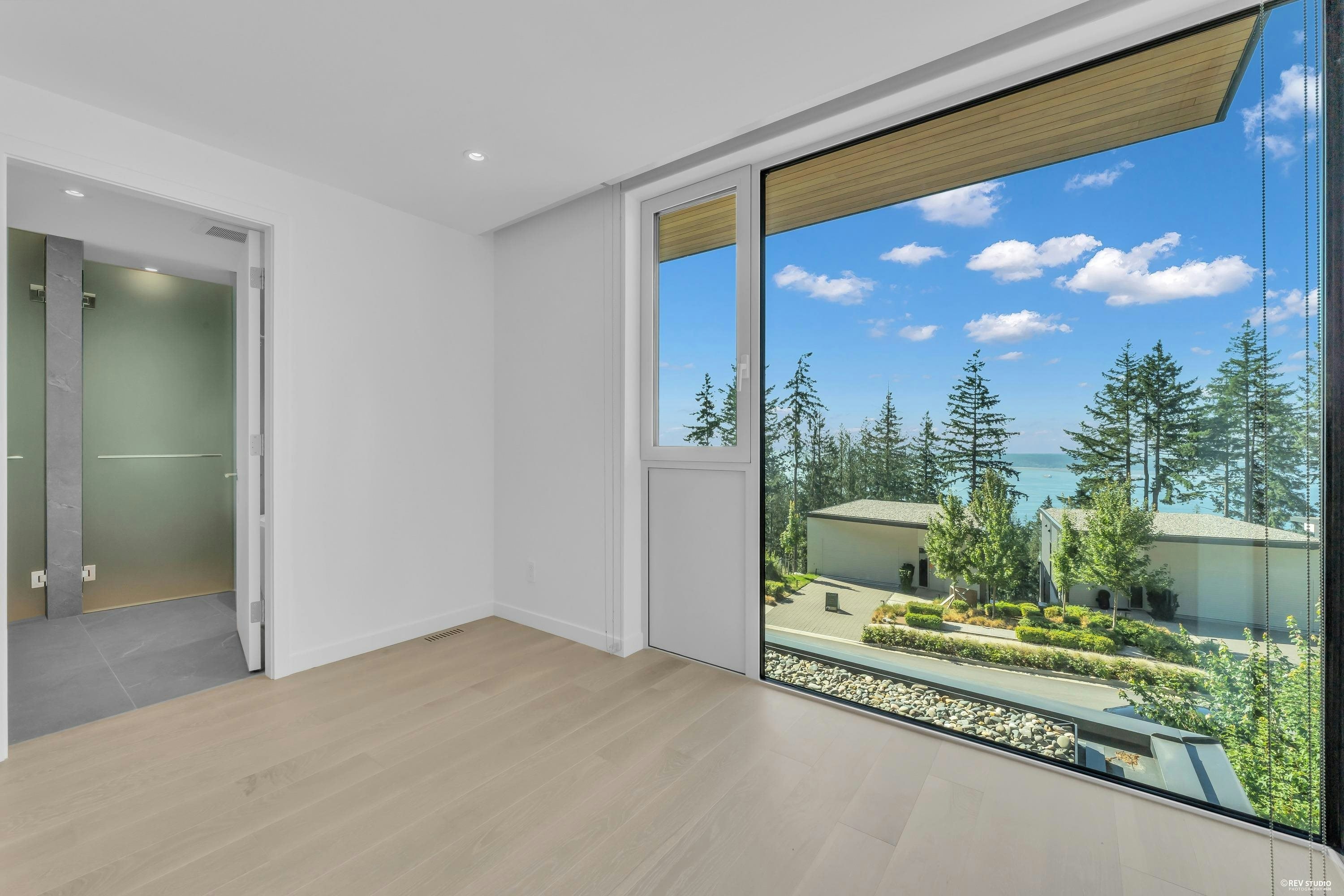3317 Chippendale Road, West Vancouver, BC, V7S 0B7 - 18