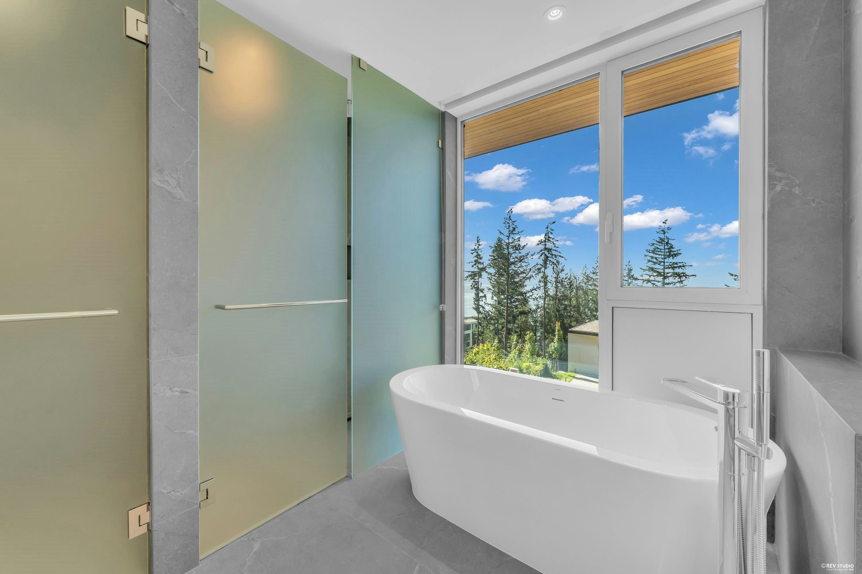 3317 Chippendale Road, West Vancouver, BC, V7S 0B7 - 20