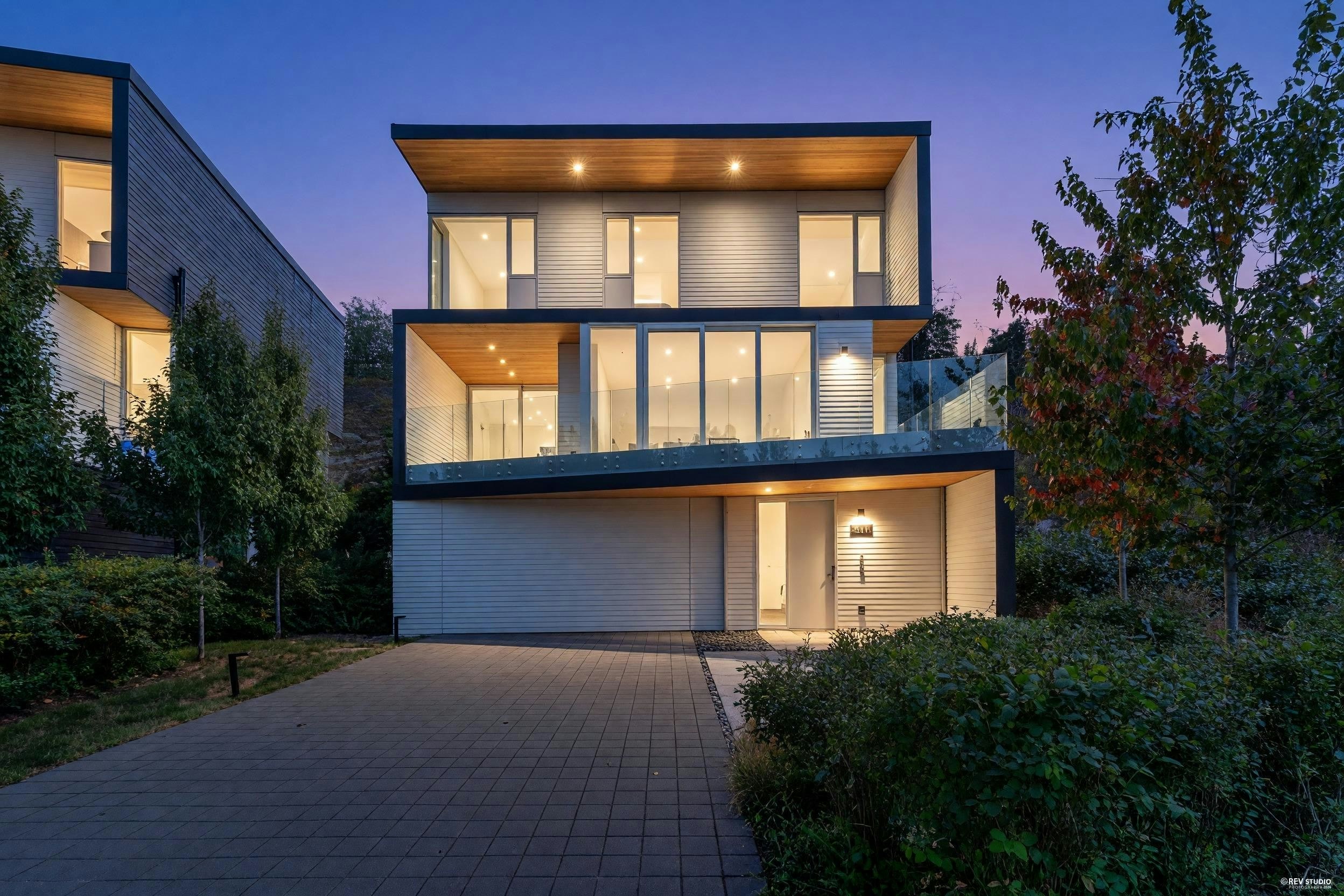 3317 Chippendale Road, West Vancouver, BC, V7S 0B7