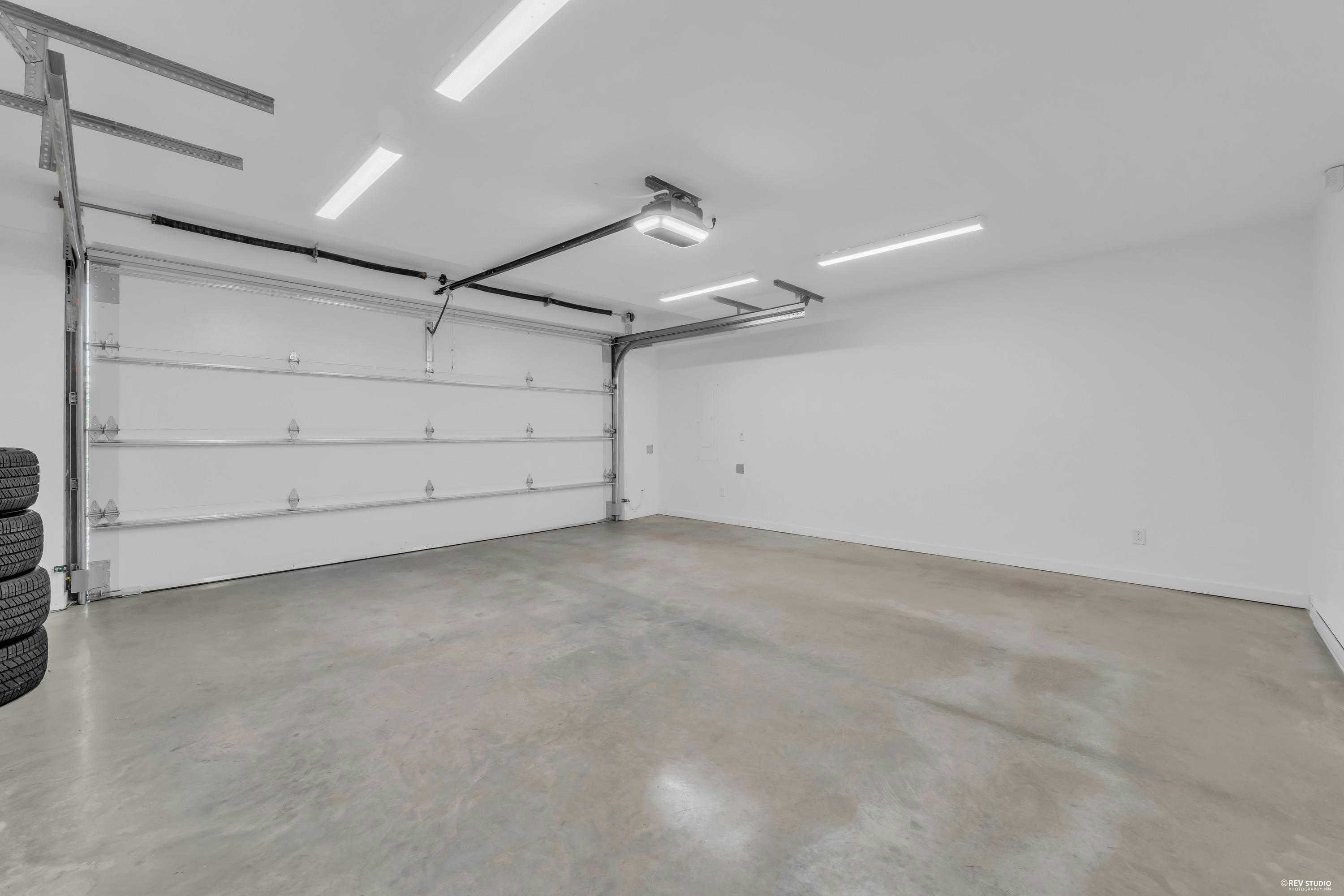 3317 Chippendale Road, West Vancouver, BC, V7S 0B7 - 32