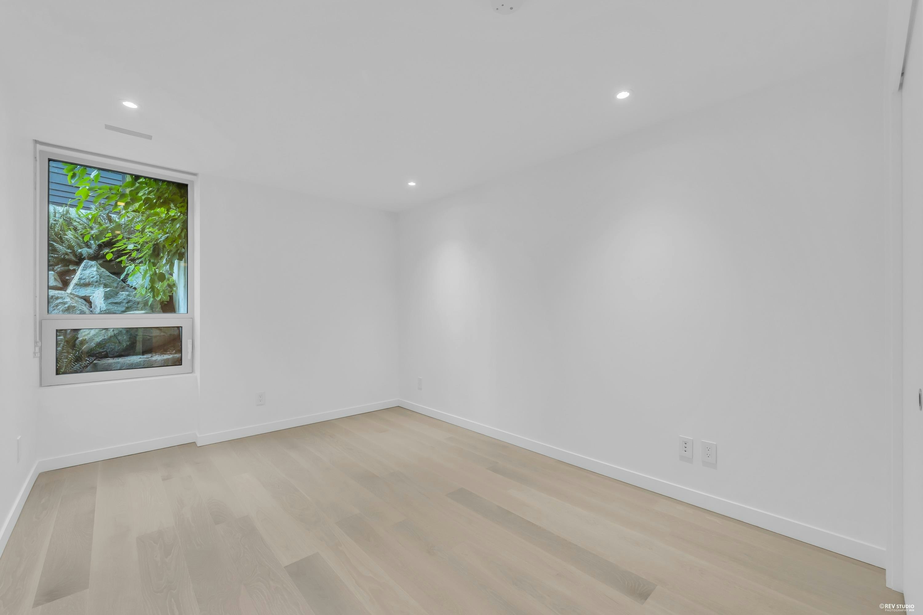 3317 Chippendale Road, West Vancouver, BC, V7S 0B7 - 25