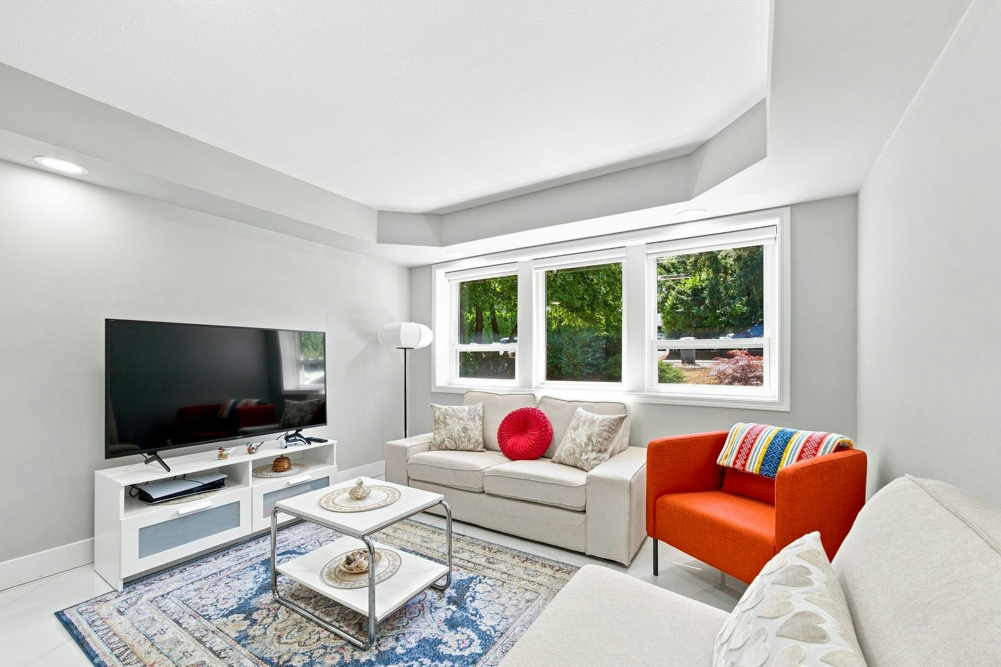15311 28 Avenue - 3