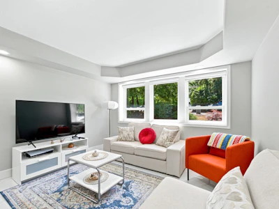 15311 28 Avenue - 3