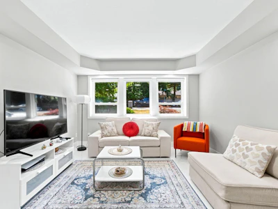 15311 28 Avenue - 2