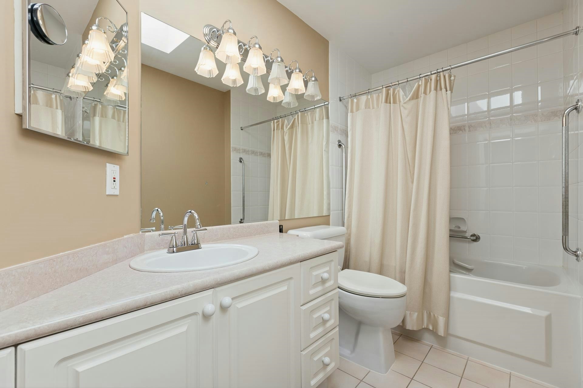 505-2059 Chesterfield Avenue, North Vancouver, BC, V7M 2P4 - 19