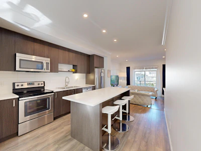 130-15230 Guildford Drive - 5