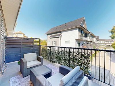 130-15230 Guildford Drive - 4
