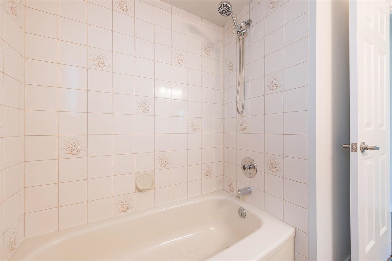 73-32718 Garibaldi Drive, Abbotsford, BC, V2T 5T6 - 28