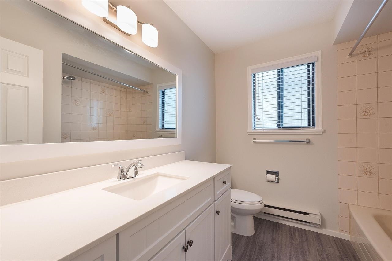 73-32718 Garibaldi Drive, Abbotsford, BC, V2T 5T6 - 27