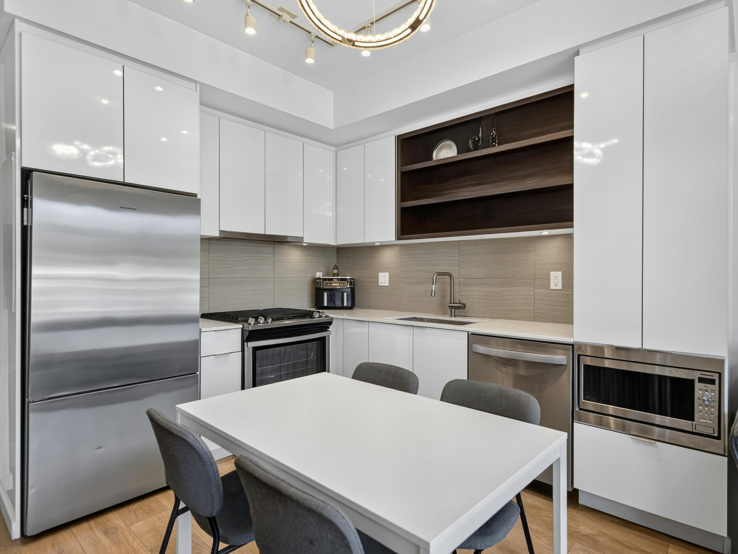 50*-725 Marine Drive, North Vancouver, BC, V7M 0G2 - 3
