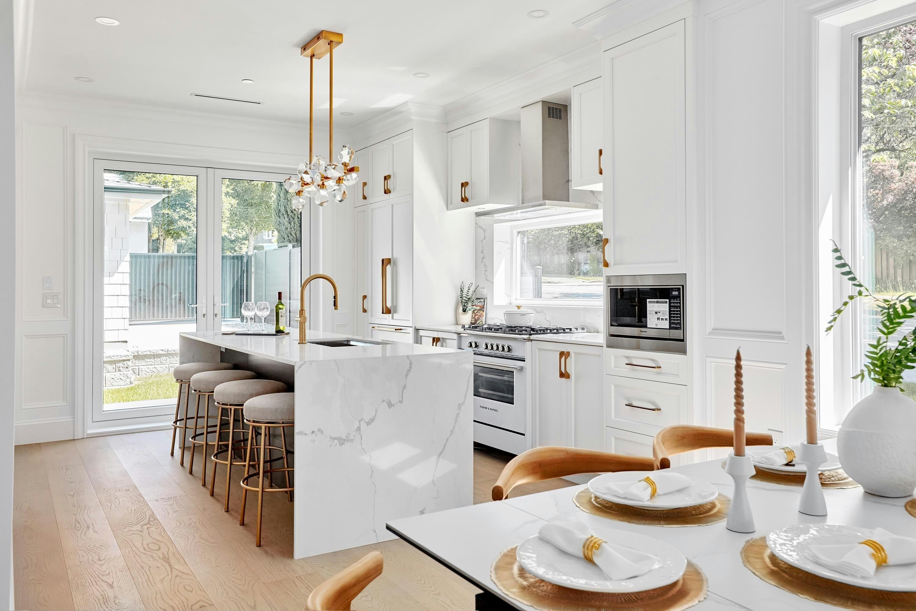 5081 Crown Avenue, Vancouver, BC, V6N 2B7