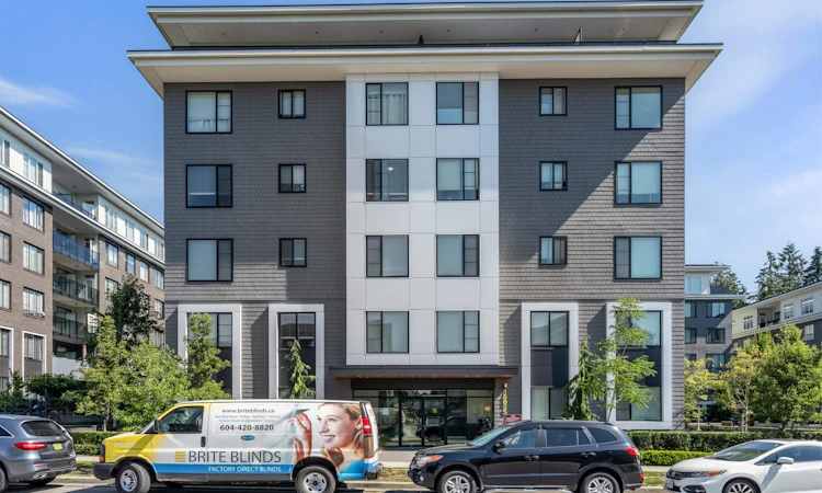 420-15825 85 Avenue