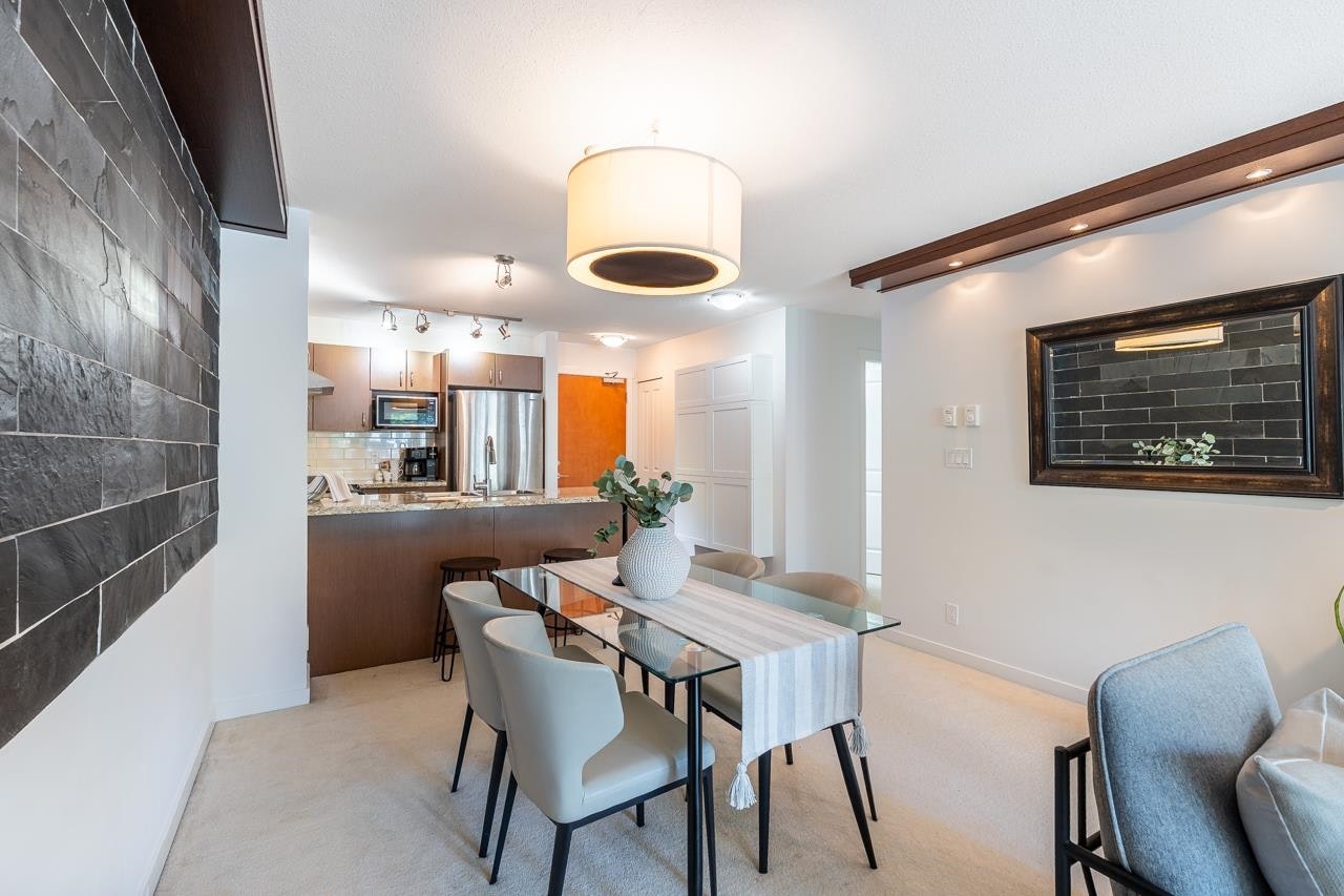 102-3097 Lincoln Avenue - 5