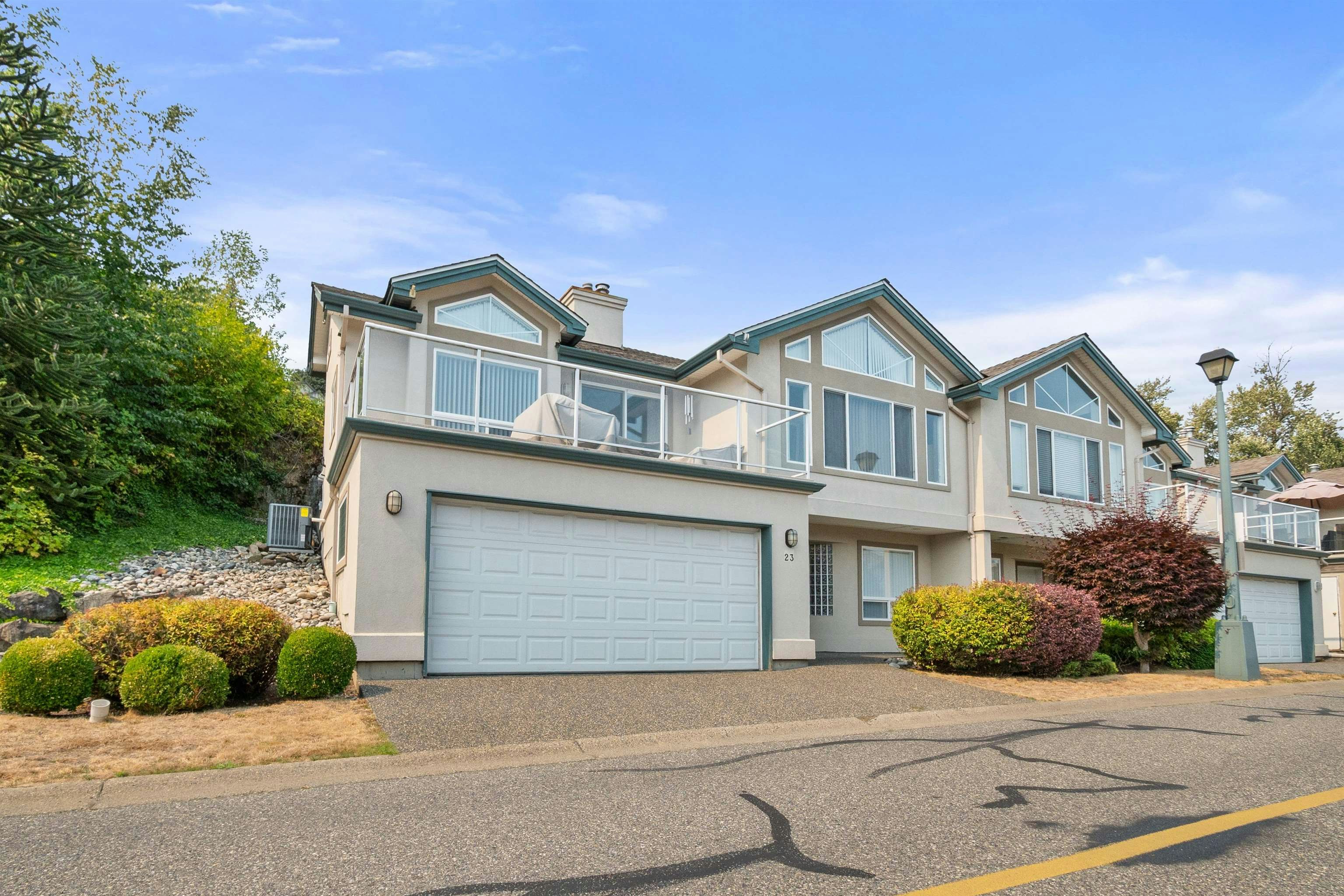 23-8590 Sunrise Drive, Chilliwack, BC, V2R 3Z4 - 2