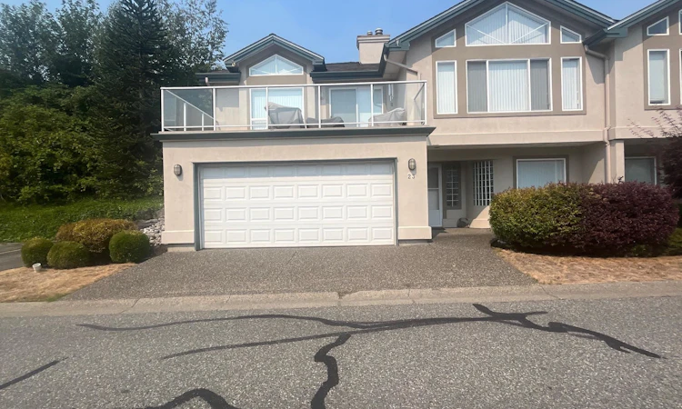 23-8590 Sunrise Drive
