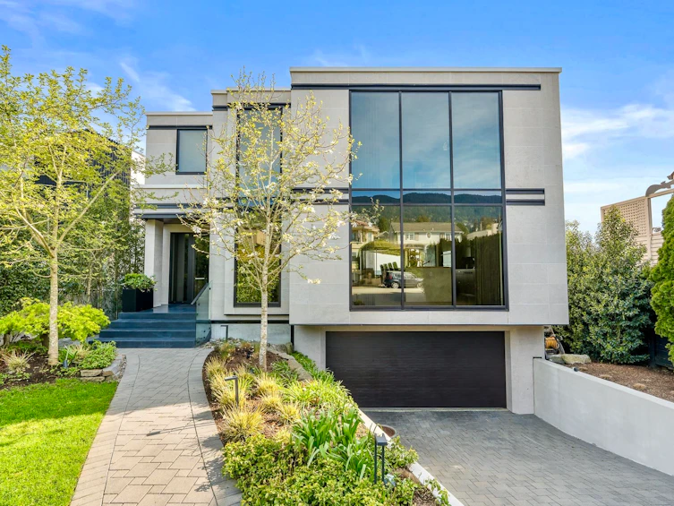 2356 Bellevue Avenue, West Vancouver, BC, V7V 1C8