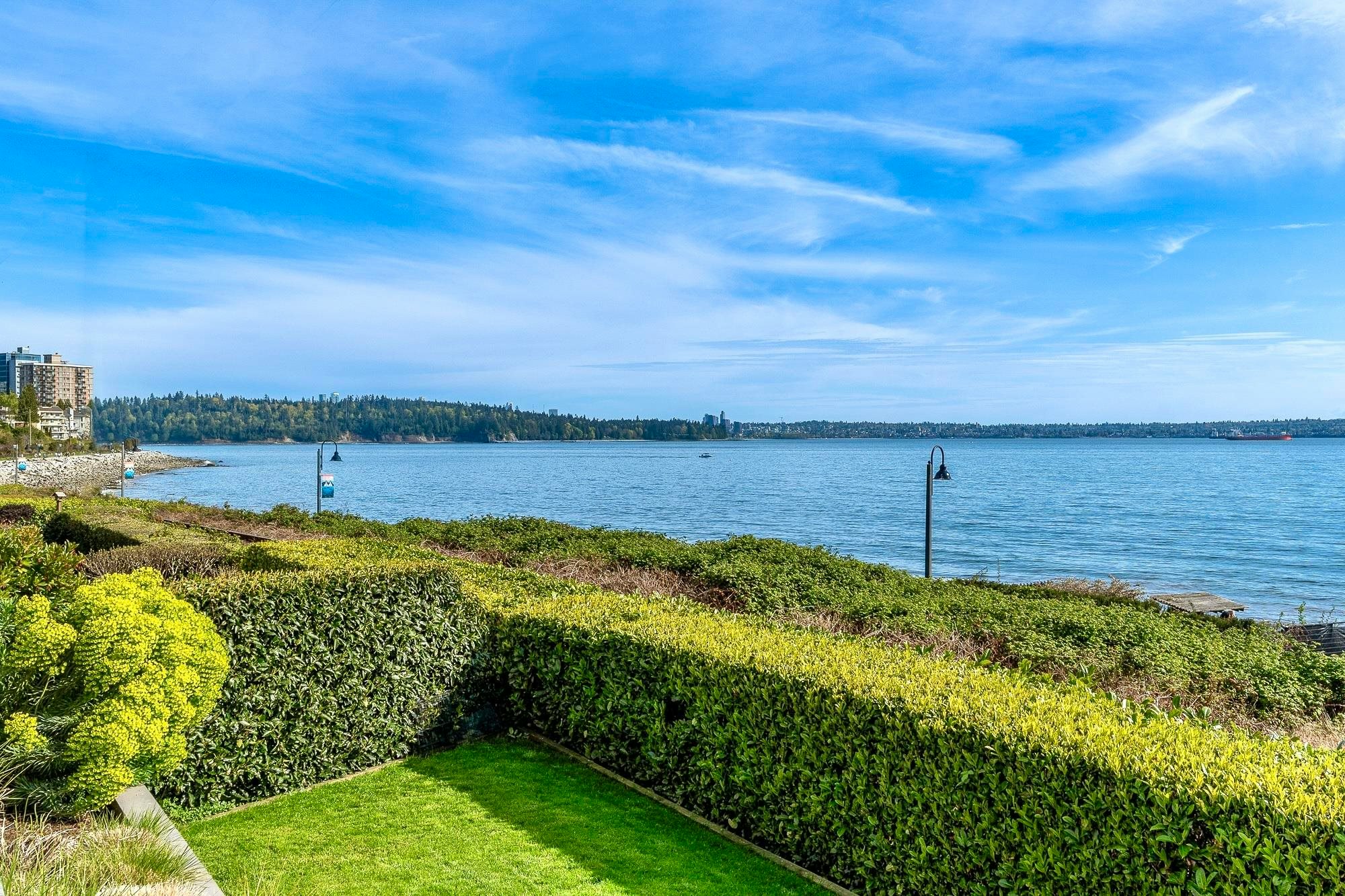 2356 Bellevue Avenue - 5