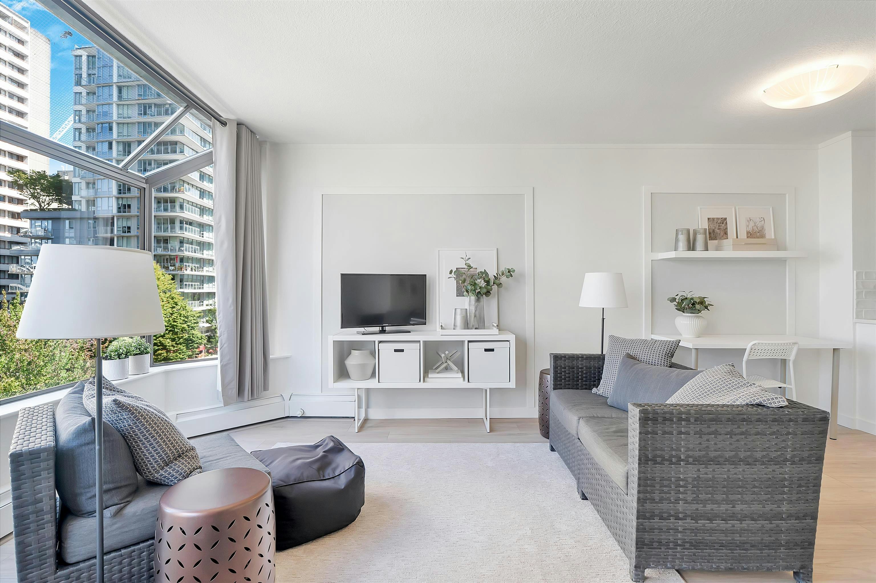 611-1330 Burrard Street - 5