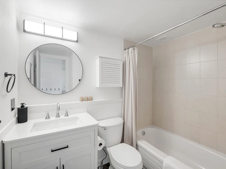 611-1330 Burrard Street, Vancouver, BC, V6Z 2B8 - 13